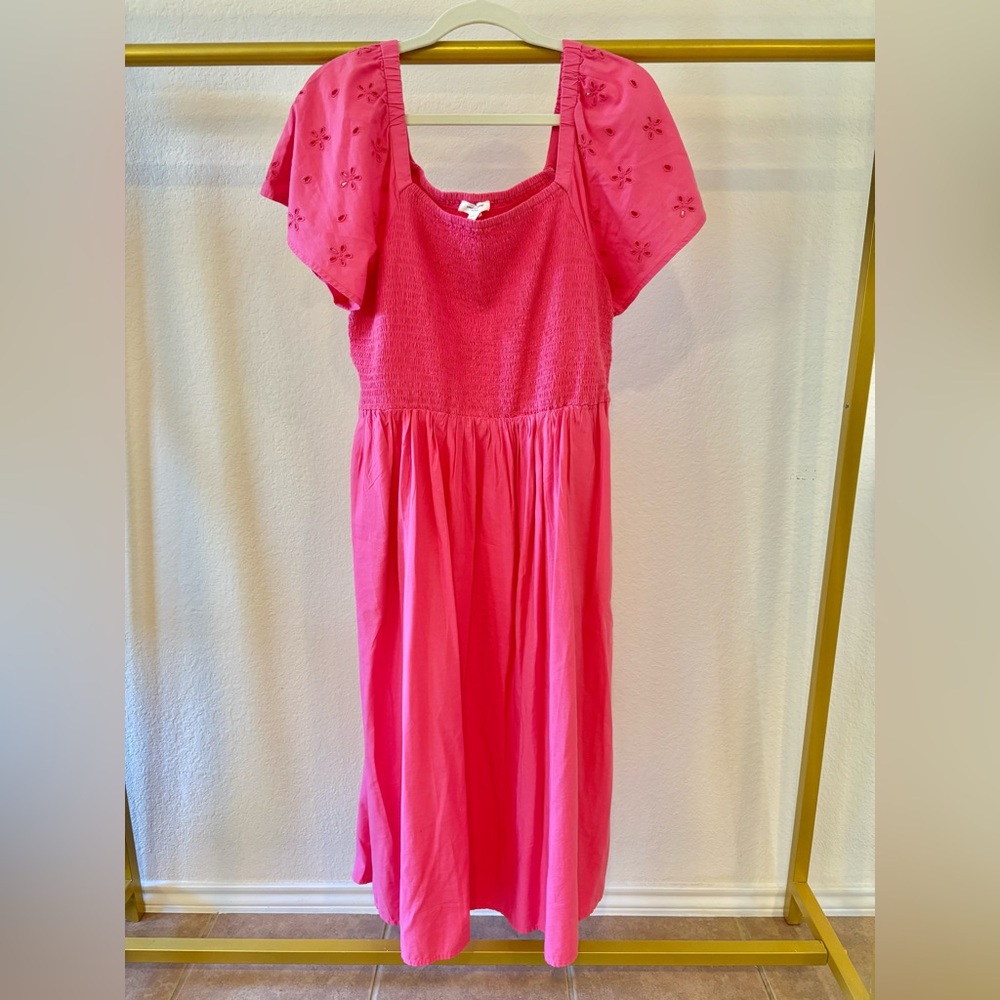 Women’s hot pink square neck smocked maxi dress - large. Floral eyelet sleeve